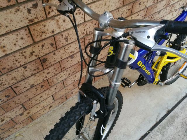 downhill mountain bike gumtree